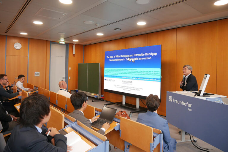 Nobel laureate and inventor of efficient blue LED in Erlangen